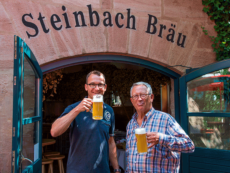 Braumeister Christoph und Dieter Gewalt von der Steinbach Bräu, Foto: ETM Leue Holger